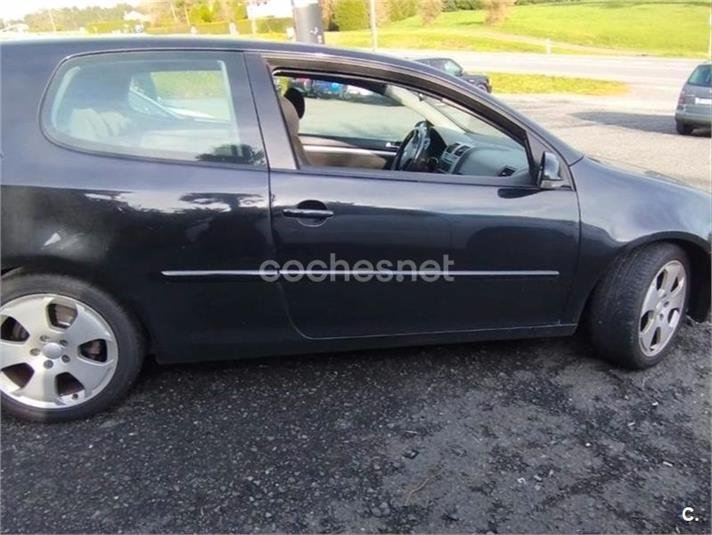 VOLKSWAGEN Golf 1.9 TDI Trendline