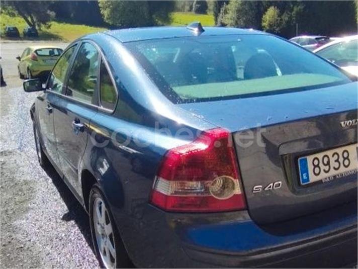 VOLVO S40 1.6D Momentum 4p.