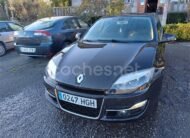 RENAULT Laguna Dynamique TomTom dCi