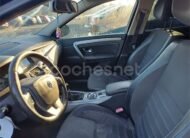 RENAULT Laguna Dynamique TomTom dCi