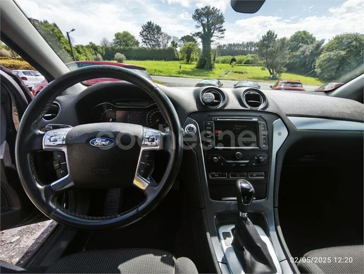 FORD Mondeo 2.0 TDCi Titanium Powershift