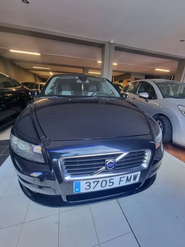 VOLVO C30 2.0 DIESEL