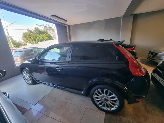 VOLVO C30 2.0 DIESEL