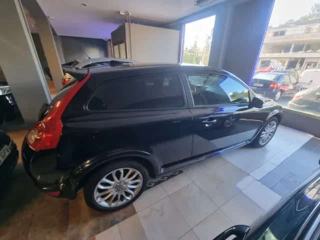 VOLVO C30 2.0 DIESEL